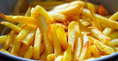 Vantagens de utilizar a fritadeira elétrica para preparar refeições 7 fritadeira batata frita
