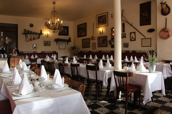 Restaurantes em Paris, conheça os melhores para comer 5 la salle a midi avant