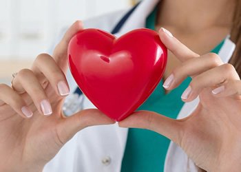 Como ter uma dieta balanceada sem prejudicar a sua saúde bucal? 5 saude